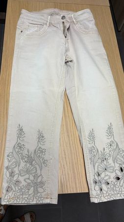 Pantacourt Onado avec fleurs neuf