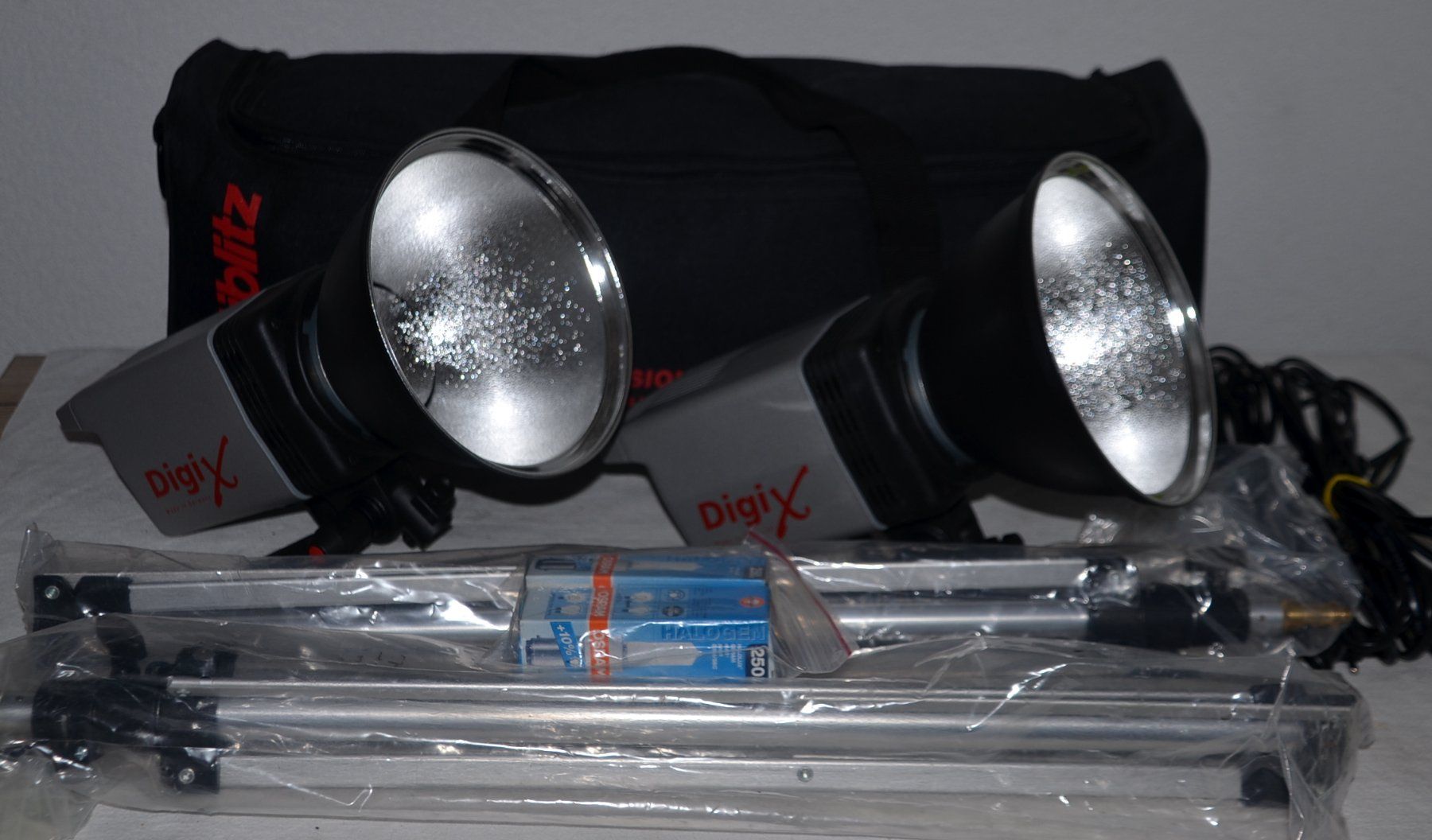 Blitze: Multiblitz Digix x2 Lights – Gebraucht aus Collonges von arashee 7