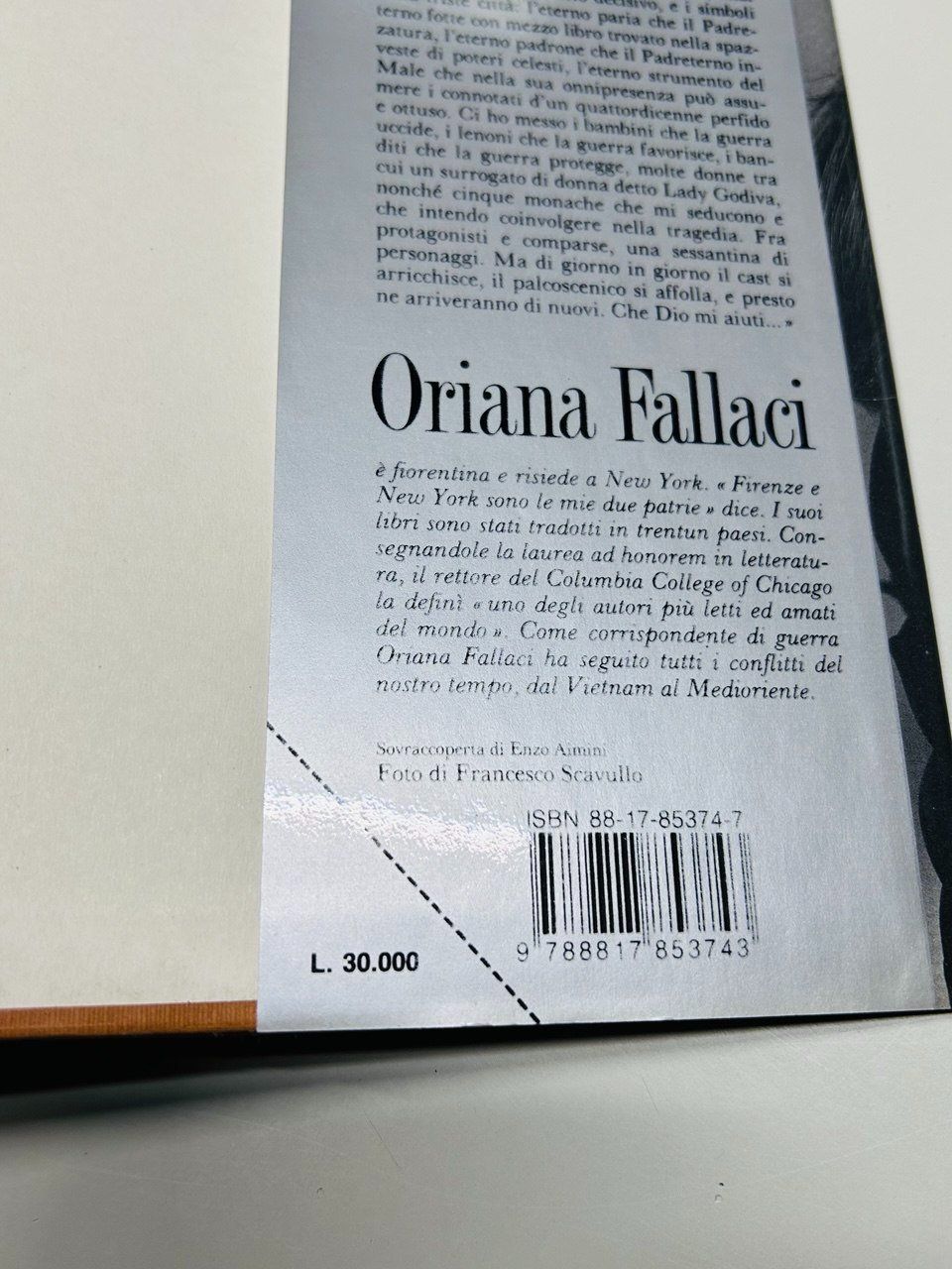 Libri: Oriana Fallaci - Insciallah / Libro - 1990 – Usato da Giubiasco venduto da LorisVale 2