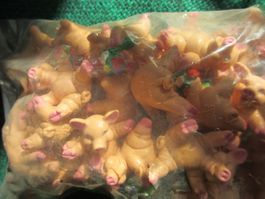 viele kleine süsse Glücksschweinchen - neu