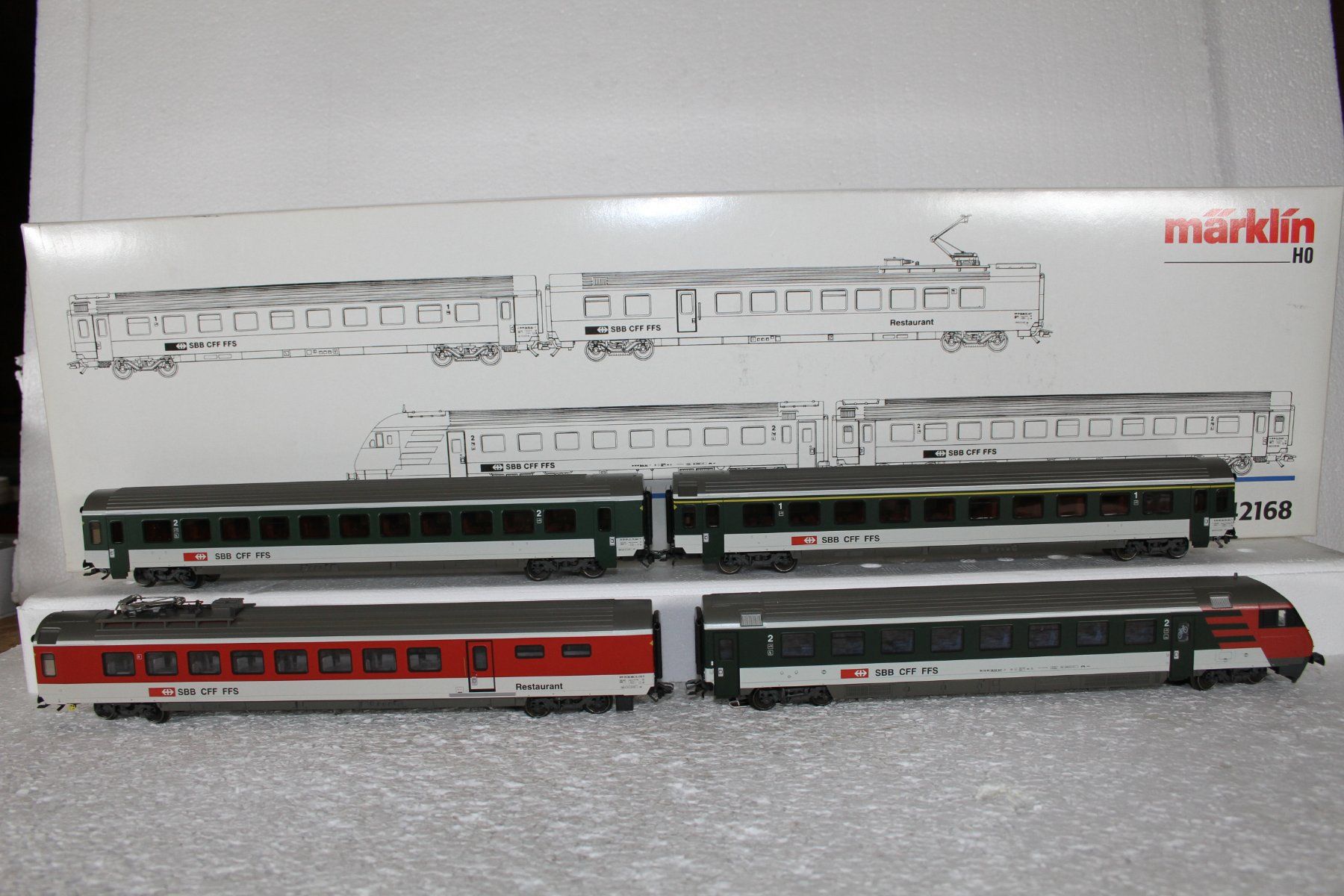 Märklin Modelleisenbahnen: Märklin 42168 SBB Pendelzug Set – Gebraucht aus Triesen von gleis8 4