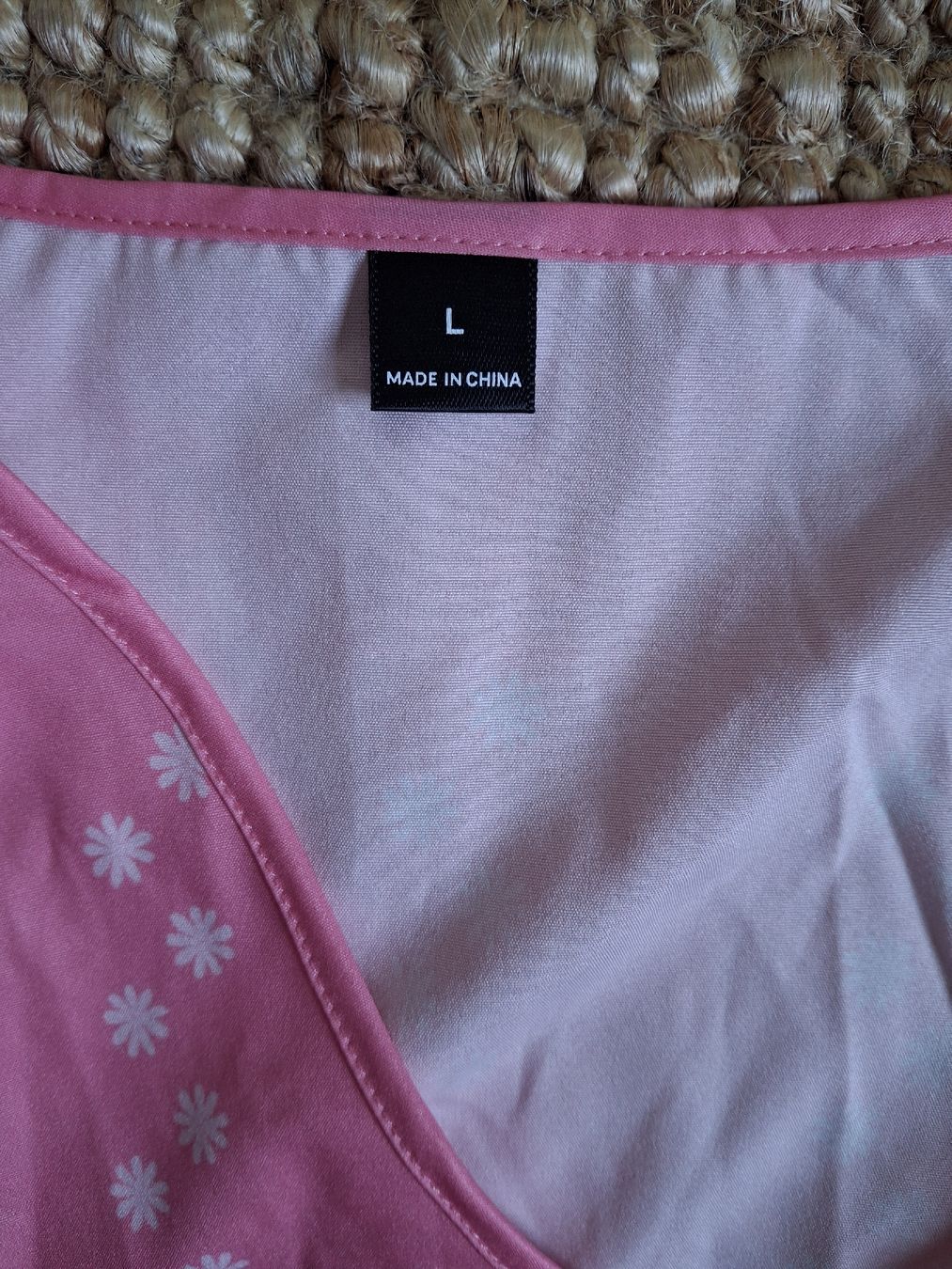 Kleiderpakete: Ensemble rose et rouge poisson M – Neu (gemäss Beschreibung) aus Lausanne von Cognitia 2