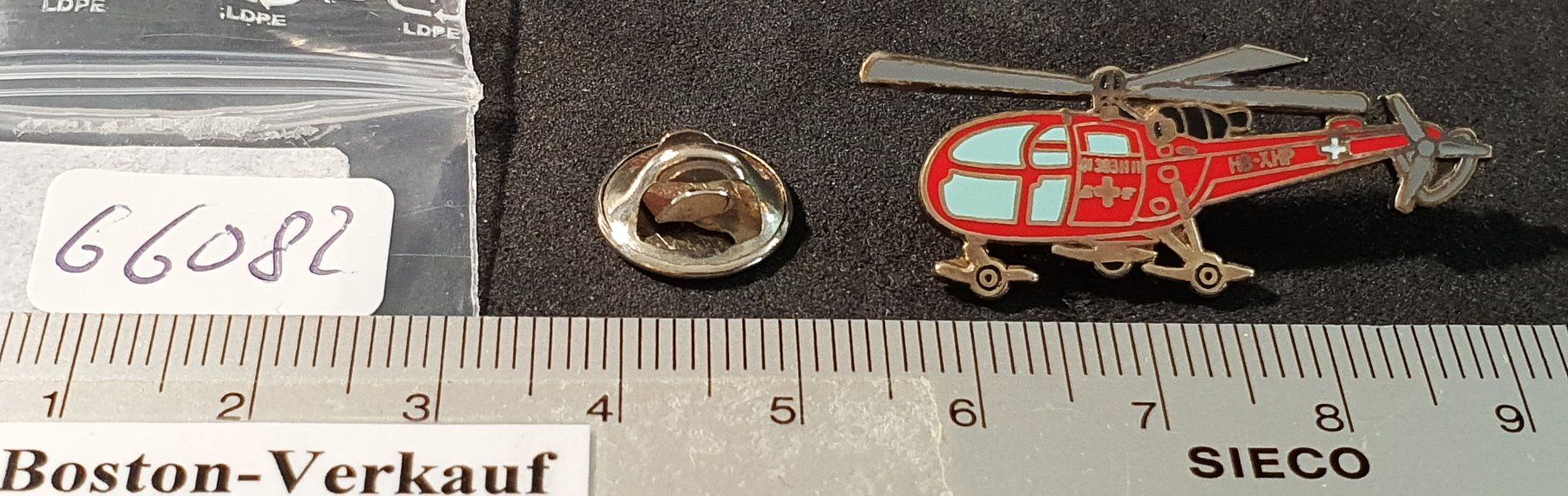 Rega Plaquettes & Badges: GG082 - Pin REGA Helikopter – D'occasion à Reinach BL par Boston-Verkauf 1