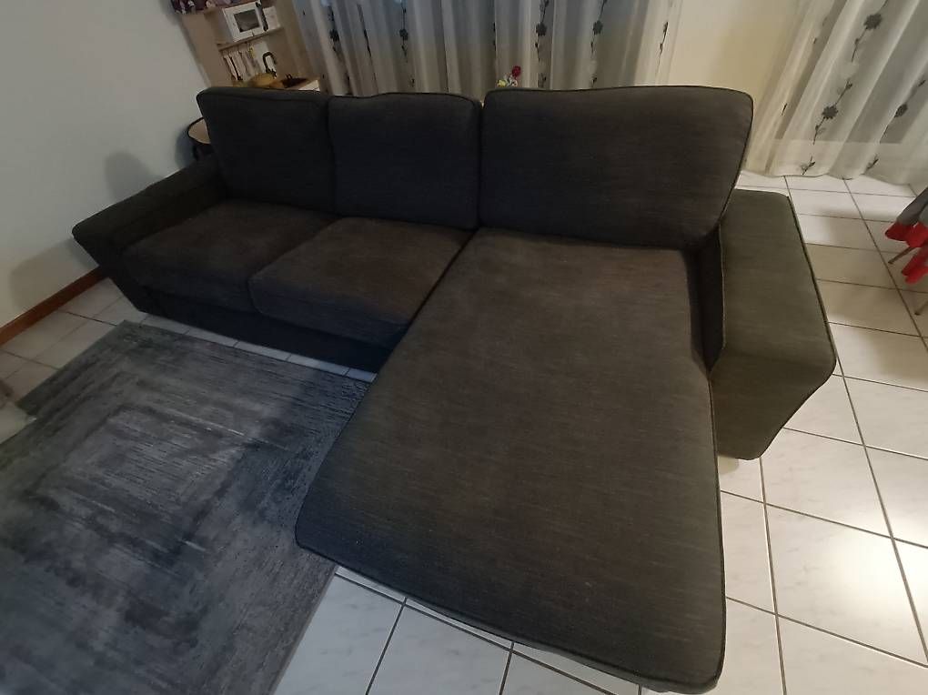 Sofas: Divano Kivik Ikea – D'occasion à Agarone par Dejan. 1