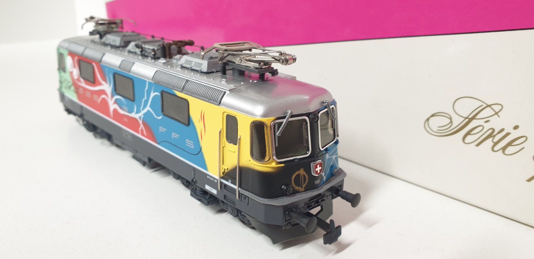 Hag Modellini di ferrovie: Hag SBB Re4/4 Bourret H0/AC Nr.268 – Nuovo (secondo la descrizione) da Geroldswil venduto da TopTrain54 3