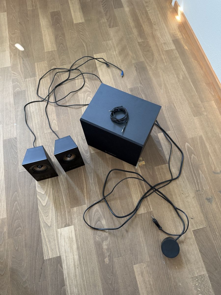 Logitech Casse acustiche: Logitech Speaker System – Usato da Cham venduto da leoniegrob 5