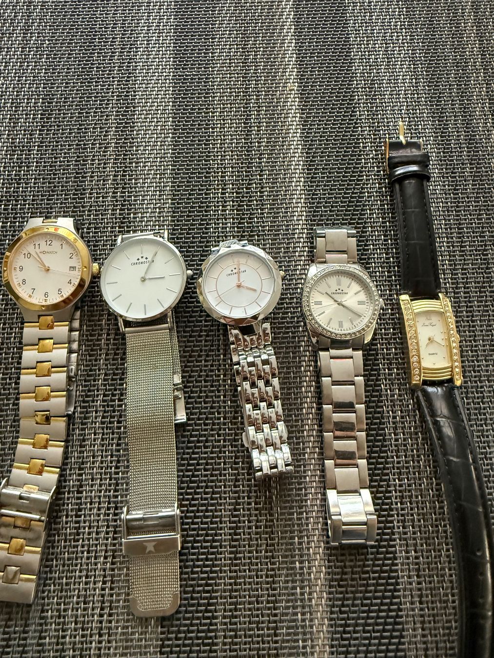 Orologi: 5 Damenarmbanduhren – Usato da Rupperswil venduto da Dexaner59
