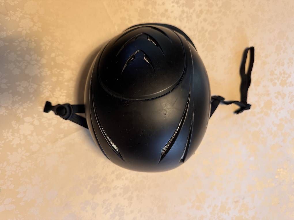 Caschi: Bombe enfant  – Usato da Gingins venduto da Miouly 2