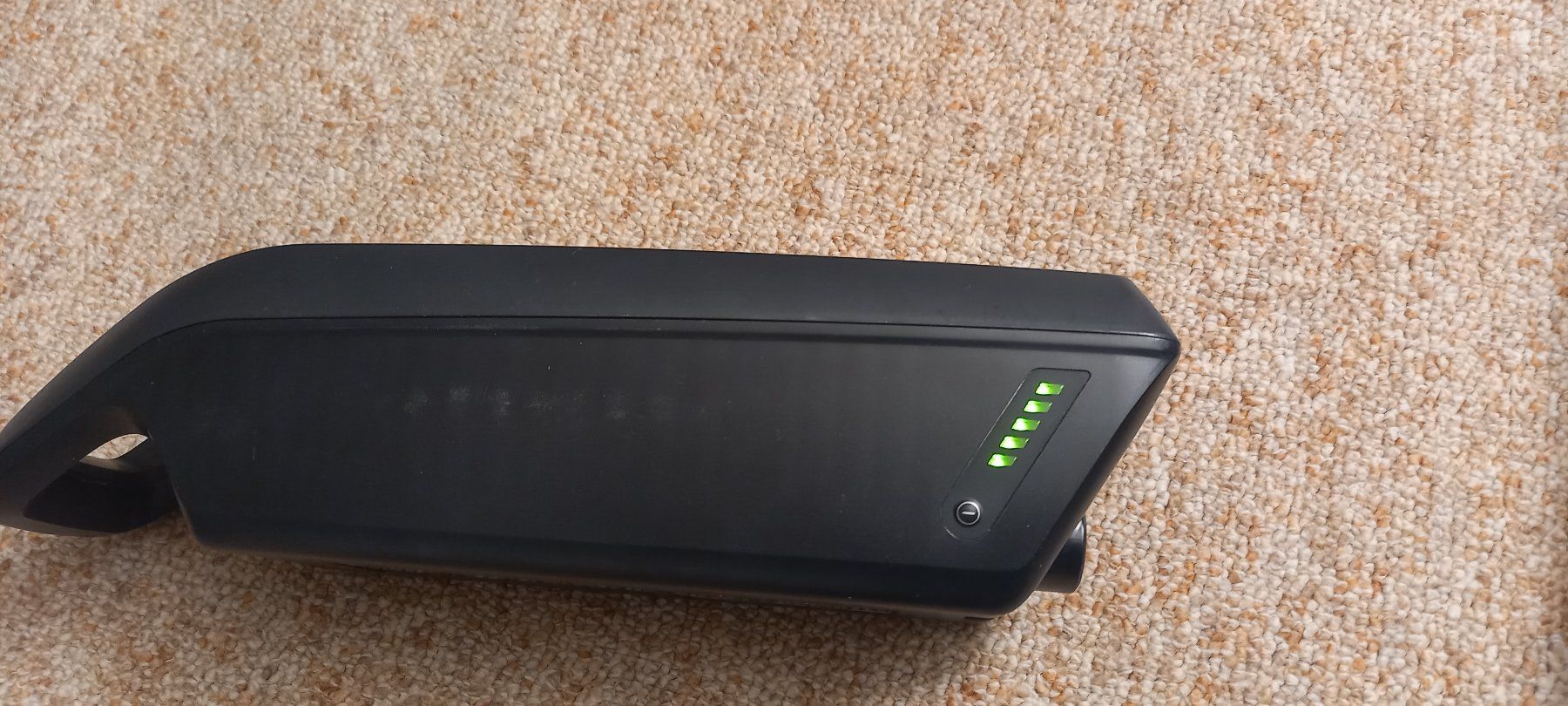Bosch Batterie: Bosch Powerpack 400 Rahmenakku mit 35 Ladezyklen – Usato da Urtenen-Schönbühl venduto da Audiovintage 1