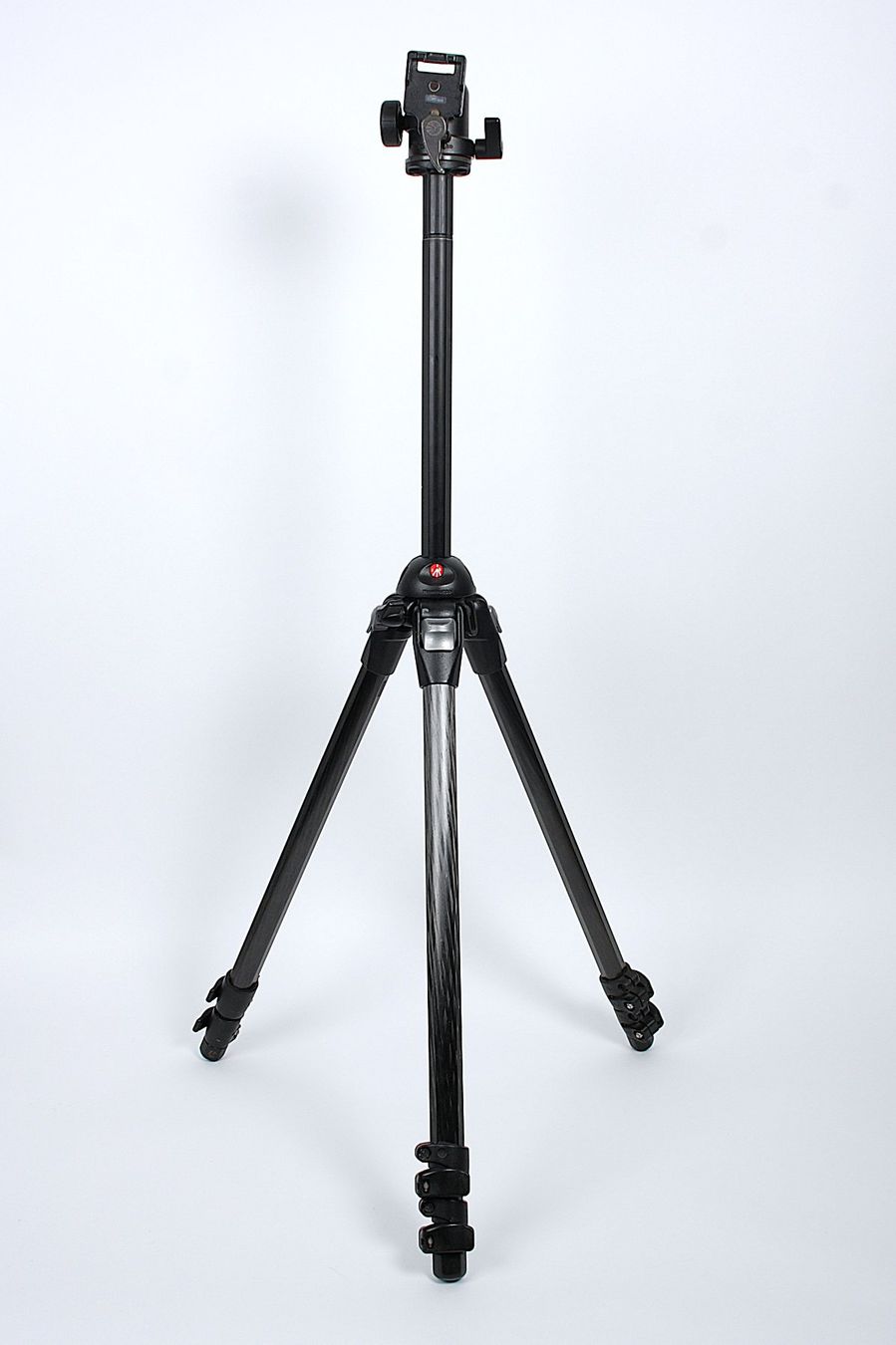Manfrotto Treppiedi & Teste: MANFROTTO Carbonstativ mit Kugelkopf – Usato da Zollikofen venduto da Restwert_Zollikofen 3