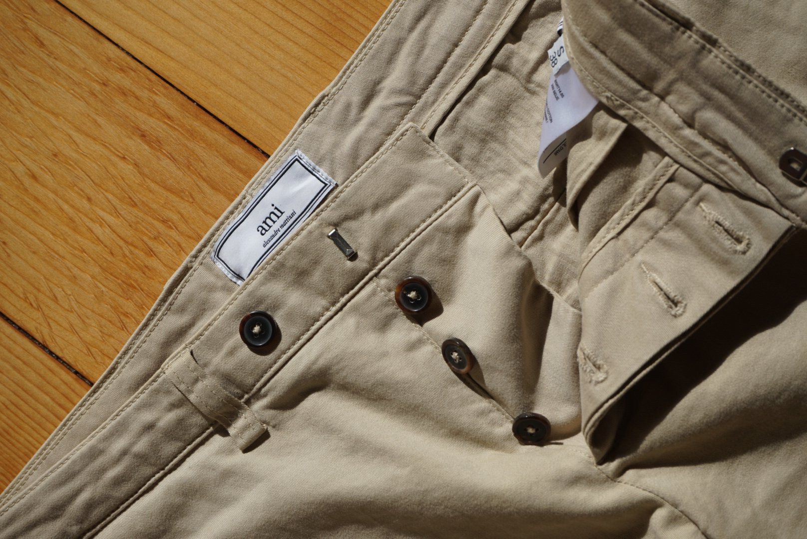 Hosen: Kurze Hose von Ami Paris – Gebraucht aus Bern von Nicolas.Tim 1
