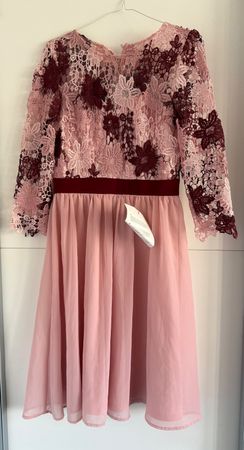 SALE: CHI CHI London lace dress, Size 8 UK (34/XS), new!