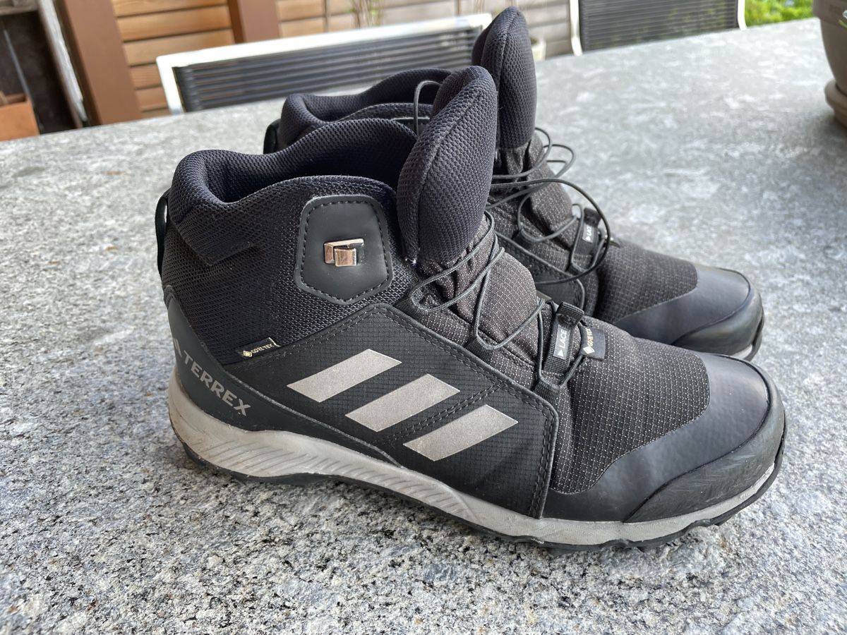 Adidas Scarpe da uomo: Adidas Terrex Goretex Wanderschuhe, Gr. 40 – Nuovo (secondo la descrizione) da Wettswil venduto da Chlaettermus