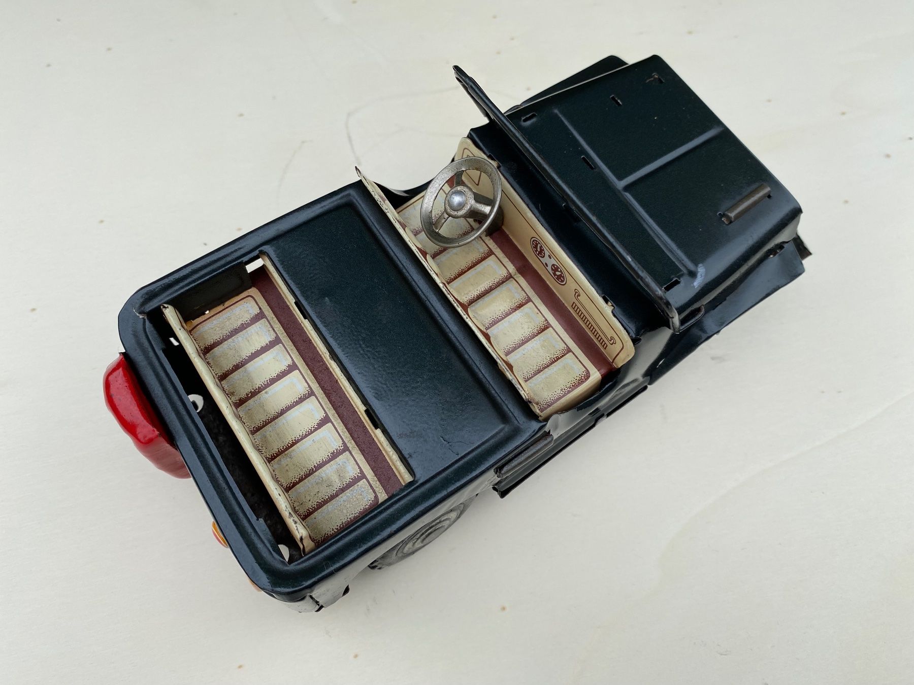 Giocattoli: alter Jeep aus Blech Made in Japan – Difettoso da Feldbach venduto da Olive1 5