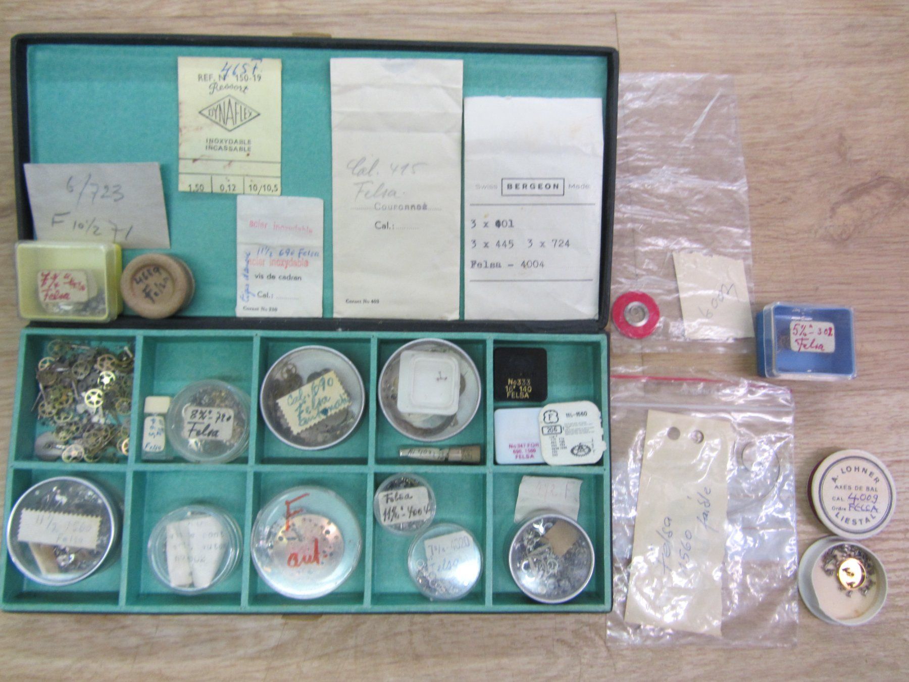 Orologi: FELSA Vintage Ersatzteile – Usato da Hölstein venduto da federhaus