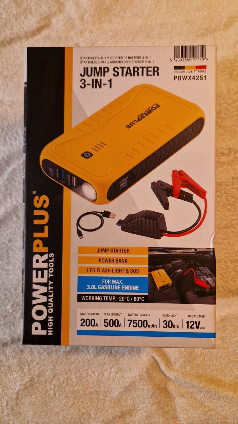 Caricabatterie: Jump starter 3 en 1 – Nuovo e nell'imballaggio originale da Rueyres-Treyfayes venduto da EmileP8992