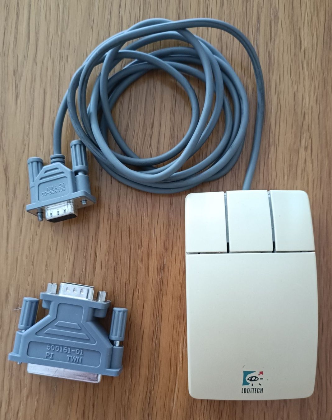 Logitech Maus: Serielle Maus mit Rollkugel, Logitech – Defekt aus Steinhausen von hschaefer