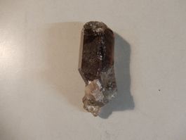 Rauchquarz-Kristall, ca. 8cm gross, ideal zum Sammeln!