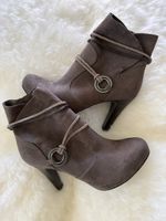 Stiefel / Stiefeletten von Tamaris / Gr. 36