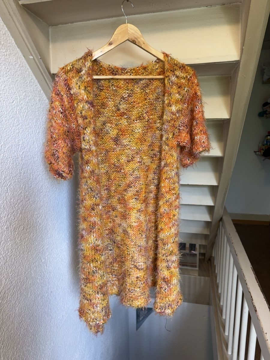 Vestes: Orangene Strickjacke – D'occasion à Zürich par ros_5kfd 1