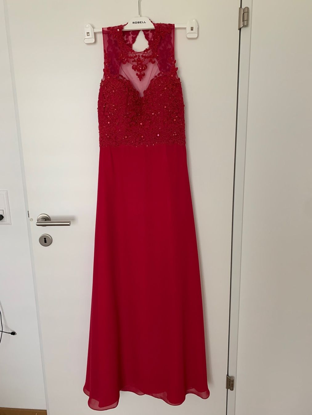 Vestiti: Festkleid – Usato da Sursee venduto da Zupsa