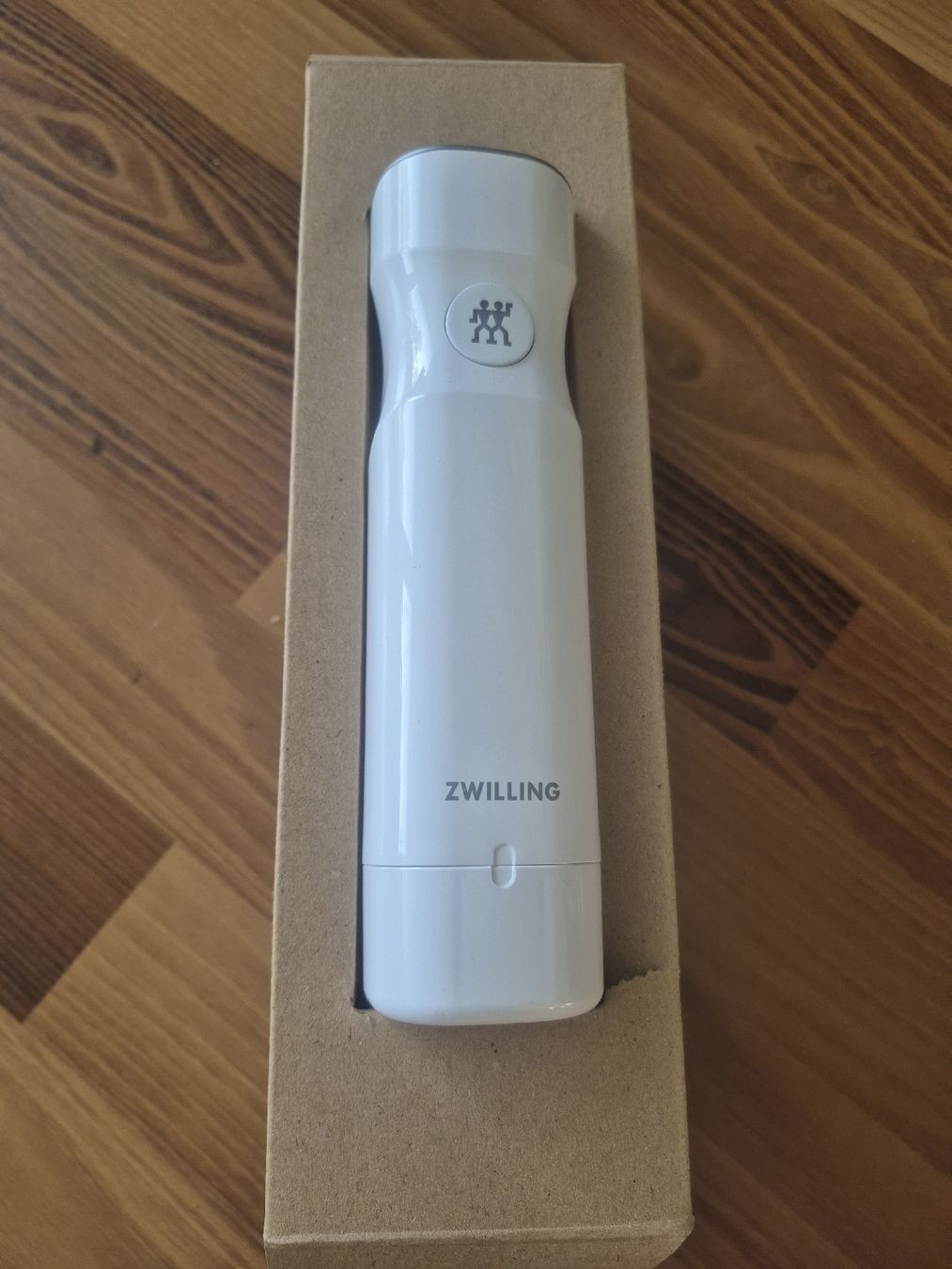 Zwilling Elettrodomestici da cucina: Zwilling Vakuumierer – Nuovo (secondo la descrizione) da Luzern venduto da portres