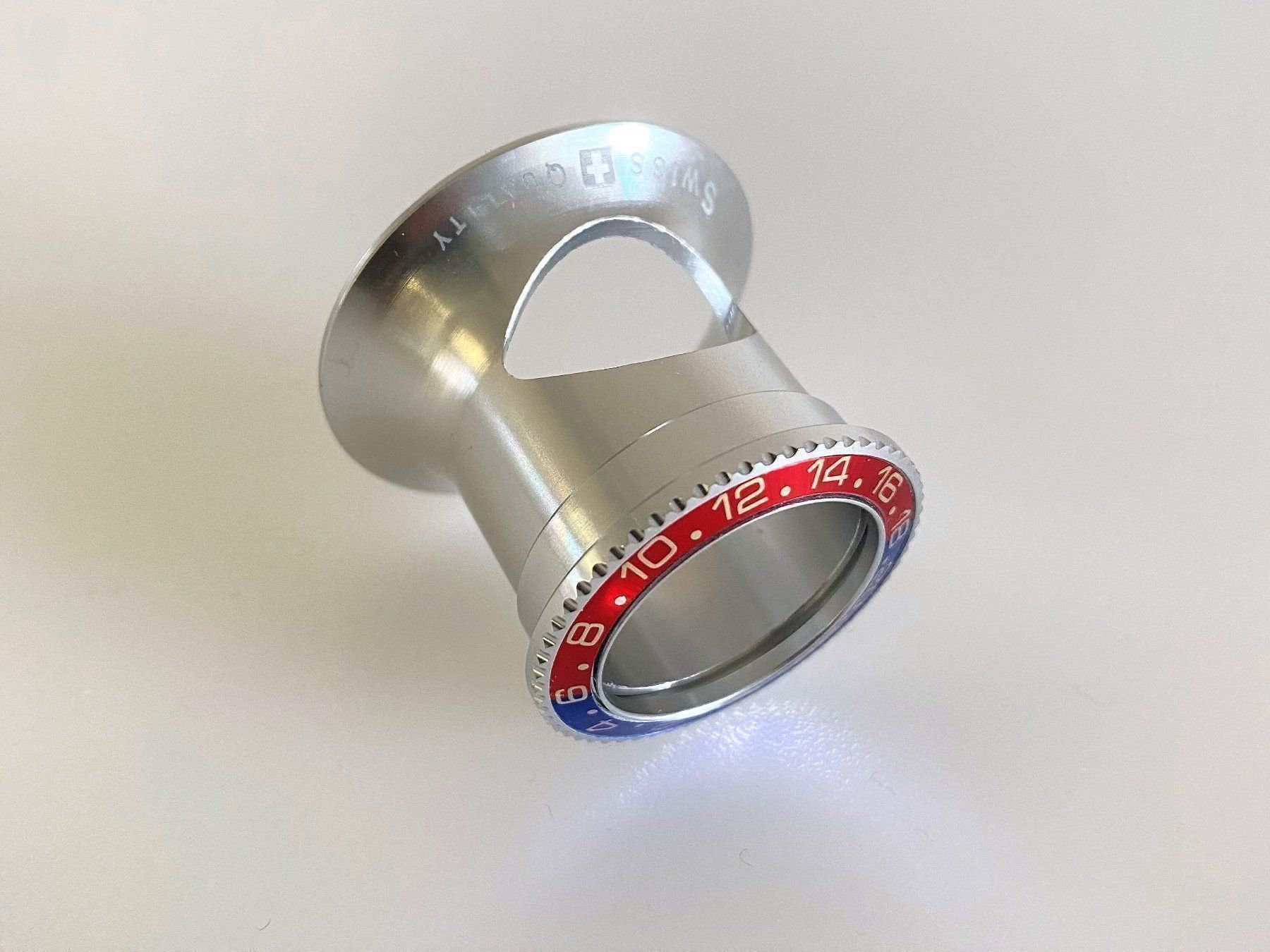Altro per Ottica: Uhrmacherlupe im GMT Style Pepsi – Nuovo e nell'imballaggio originale da St. Gallen venduto da galluswatches 3