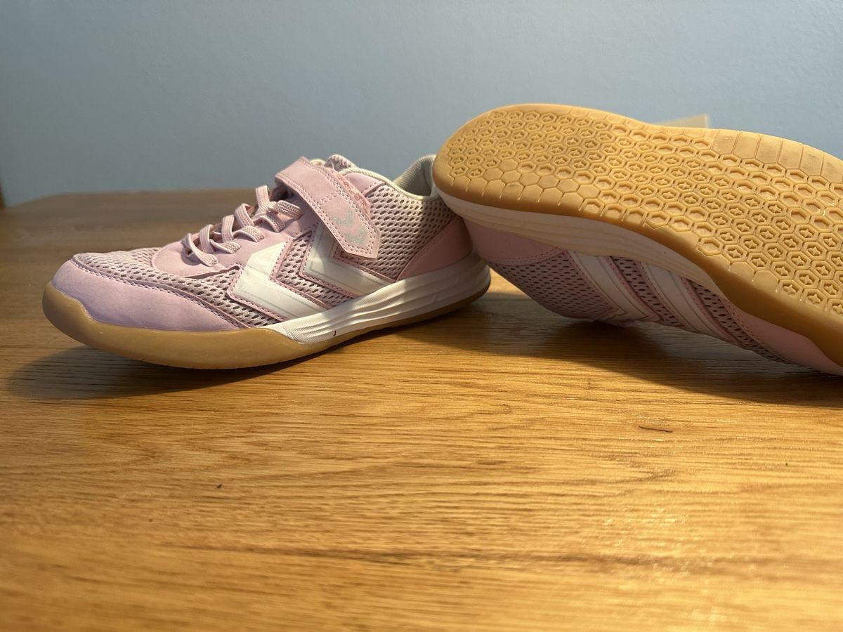Hummel Schuhe für Mädchen: Turnschuhe/Hallenschuhe 36 – Gebraucht aus Wettingen von Sternetaenzerin