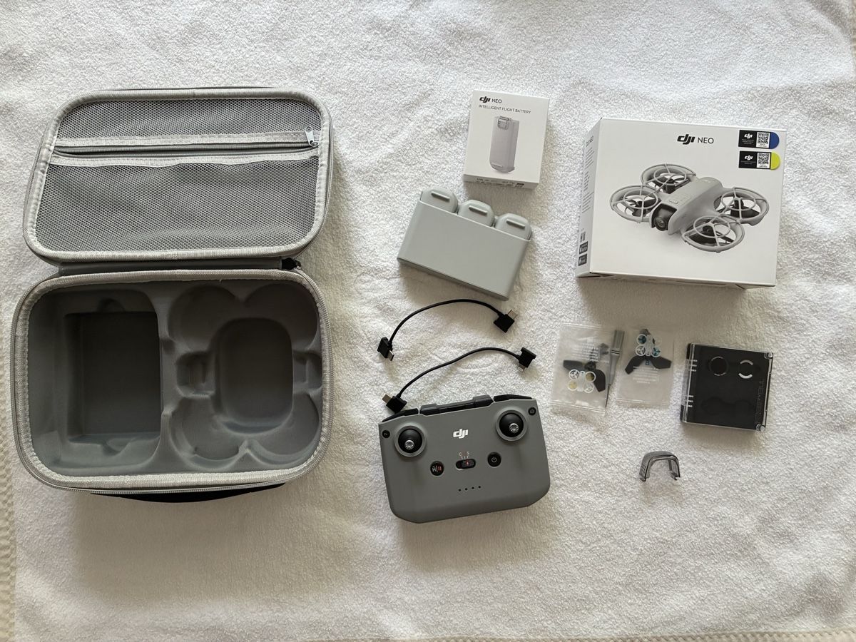 DJI Camcorder: DJI NEO fly more Combo – Gebraucht aus Gümligen von A_Rudi