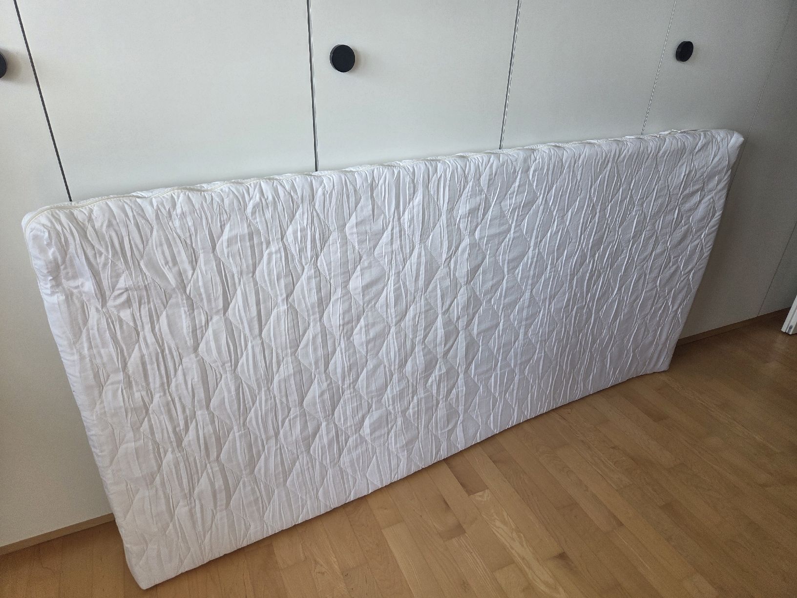 Materassi: Babymatratze 90x200, Neu – Nuovo (secondo la descrizione) da Meilen venduto da Ralf.