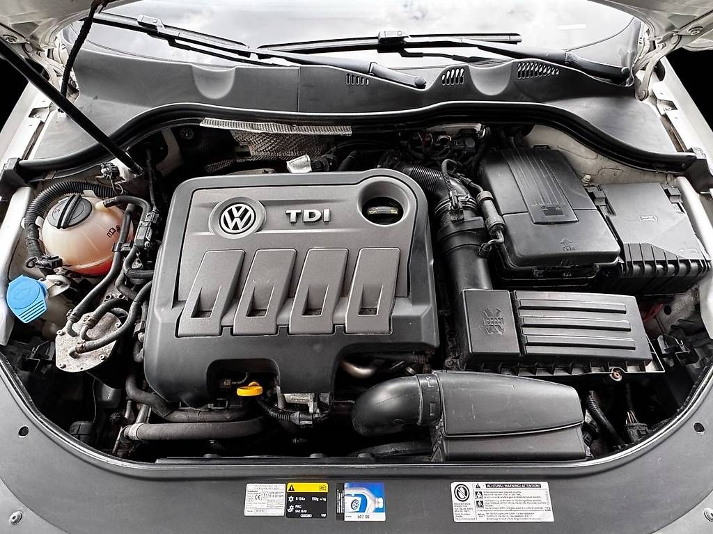 VW Automobili: VW Passat 2.0 TDI Variant 4Motion DSG – Usato da Urtenen-Schönbühl venduto da inf_yc7h 7