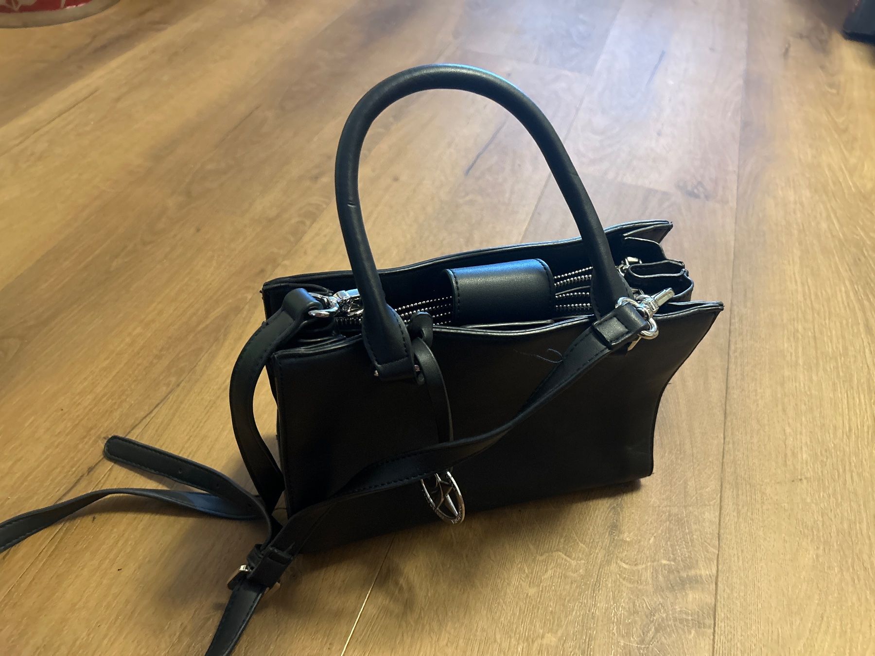 Borse da donna: Handtasche Umhängetasche schwarz – Nuovo e nell'imballaggio originale da Regensdorf venduto da Spyke55 1