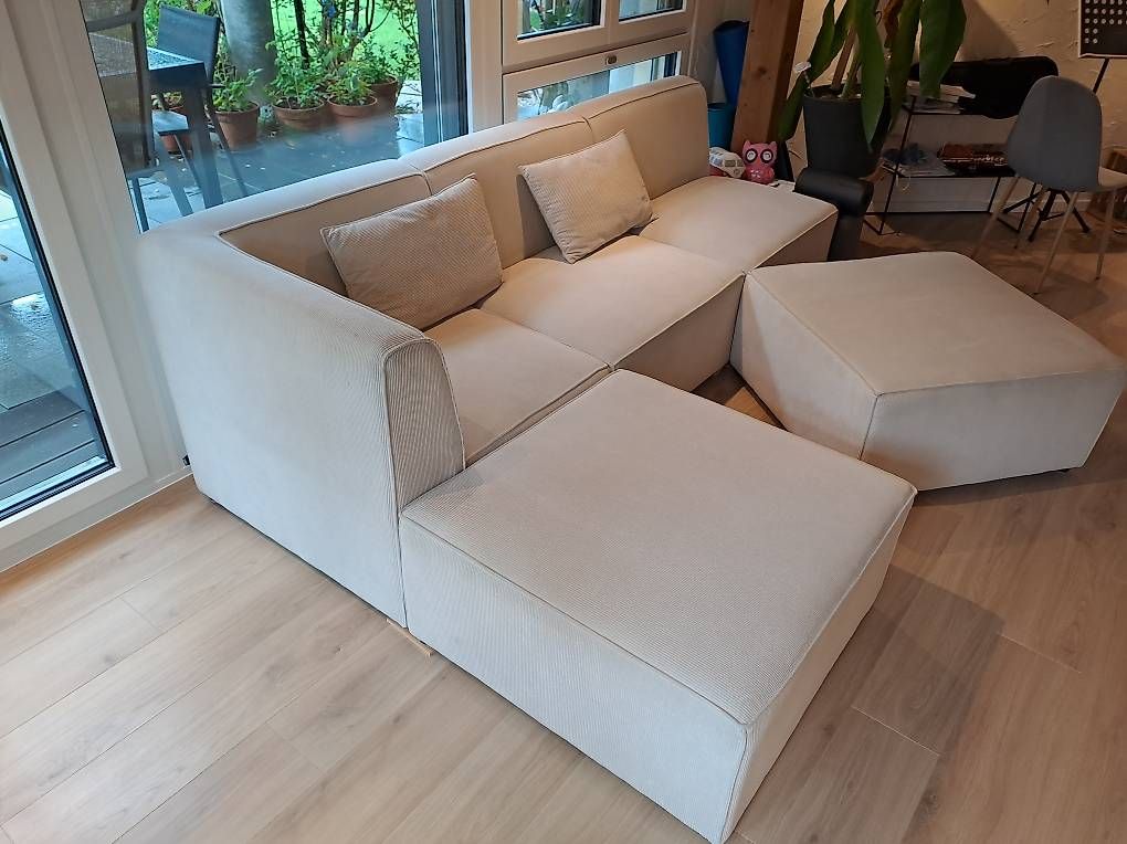 Divani: Würfel-Sofa Cremefarbig gut erhalten – Usato da Neukirch (Egnach) venduto da Homer21 2
