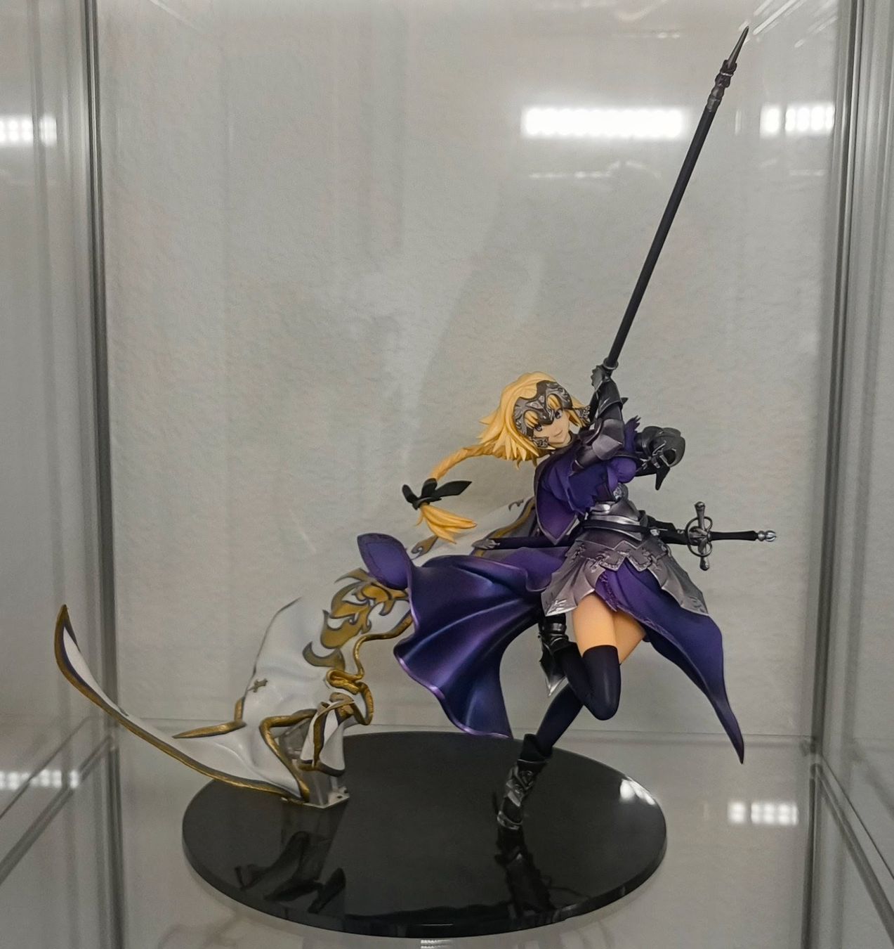 Statuette: Jeanne d'Arc Alter Figur Fate – Usato da Olten venduto da Pungseon2x 1