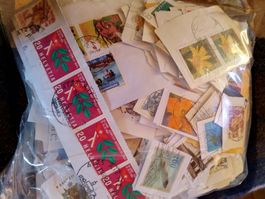 1/2 Kilo Briefmarken Schweiz auf Papier NUR 15.00 CHF!!