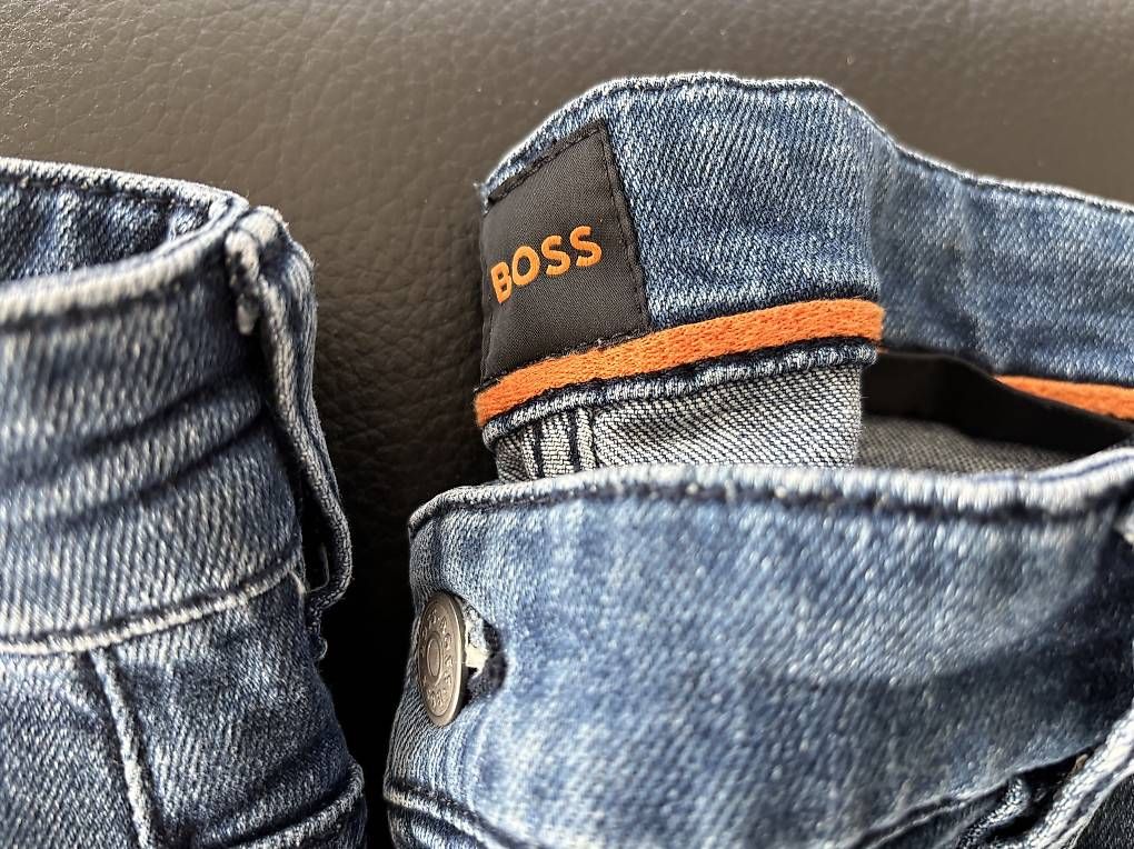 Jeans: Jeans Hose Boss Hilfiger 40/30 – Usato da Widnau venduto da agogos 2
