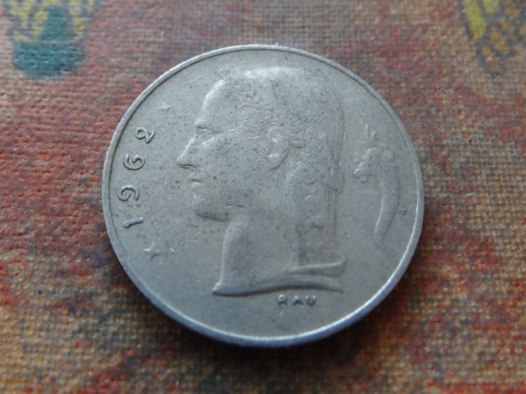 Tutti le monete: BELGIQUE  1  Franc  1962 – Usato da Romanel-sur-Lausanne venduto da Swift13