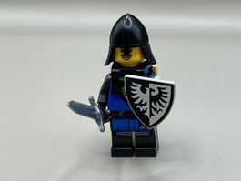 Lego Falkenritter Minifigur mit Schild, Schwert & Rucksack