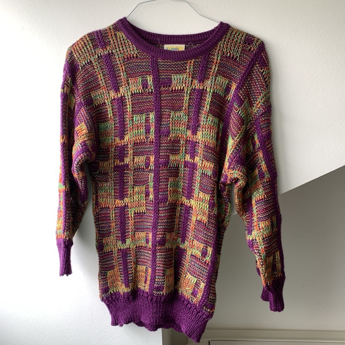 Maglioni & Felpe: Vintage "Wear Out" Wool Blend Sweater, Size L, Australia – Usato da Genève venduto da Kookiek 7
