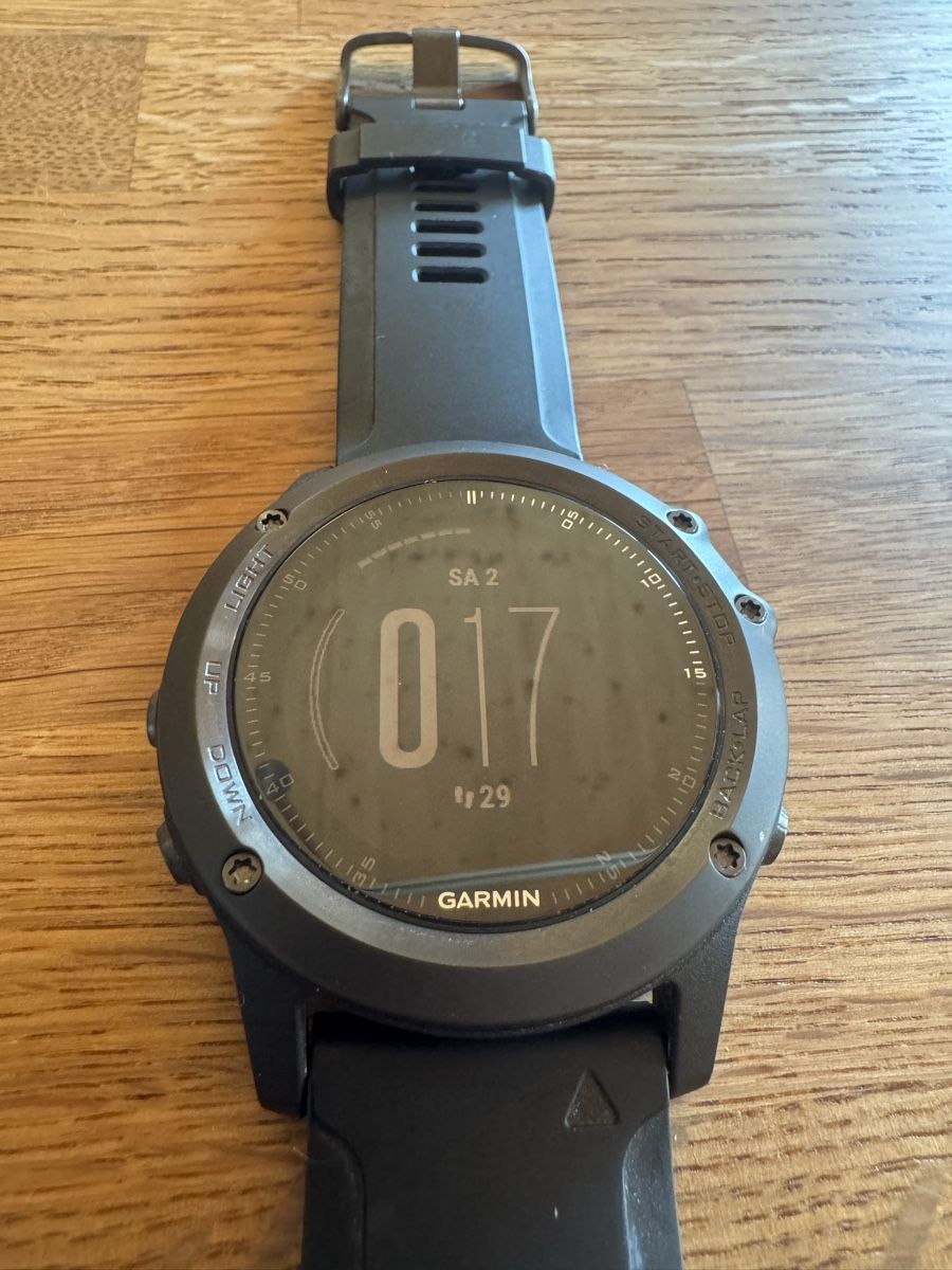 Garmin Smartwatch: Garmin Fenix 3 Sapphire – Gebraucht aus Zürich von mis_8f9c 1
