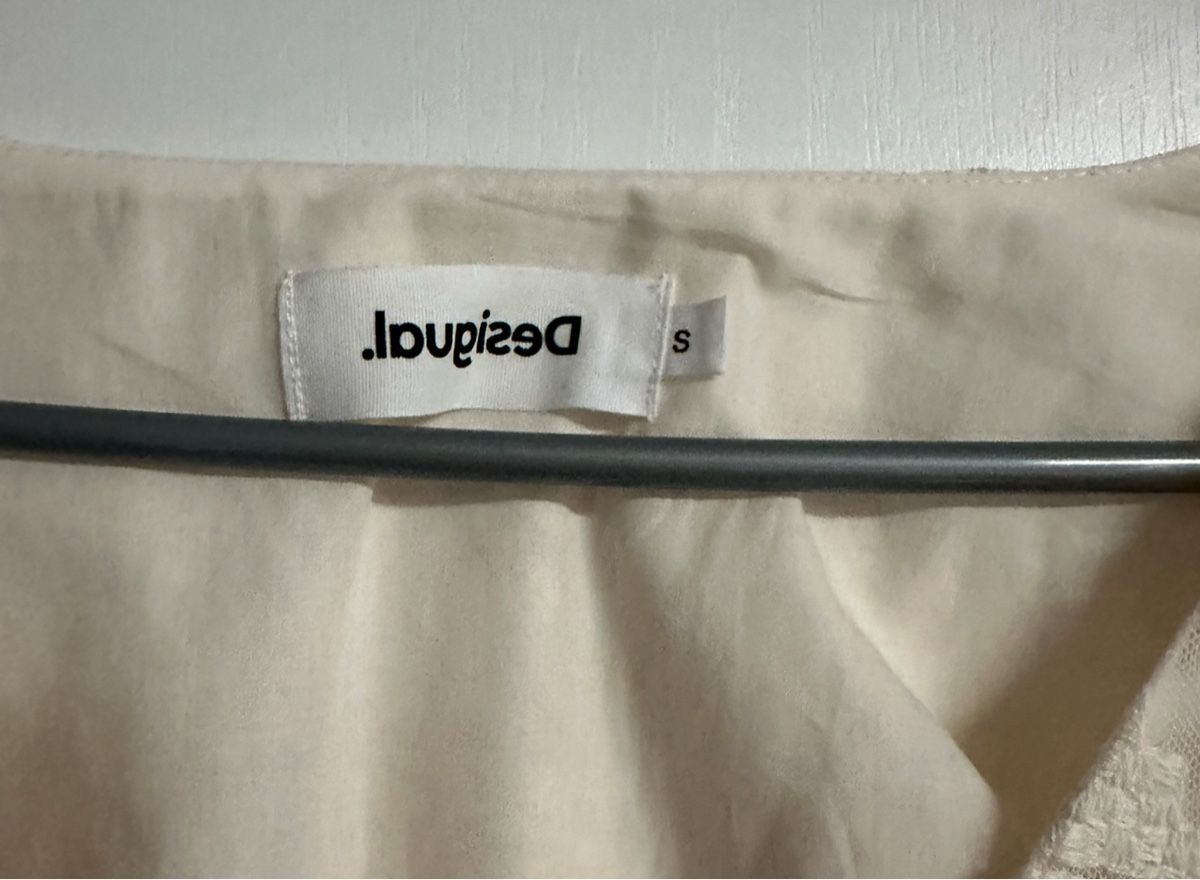 Desigual Vestiti: Desigual Kleid, Grösse S, crème-weiss – Nuovo (secondo la descrizione) da Reinach AG venduto da Indy1967 2