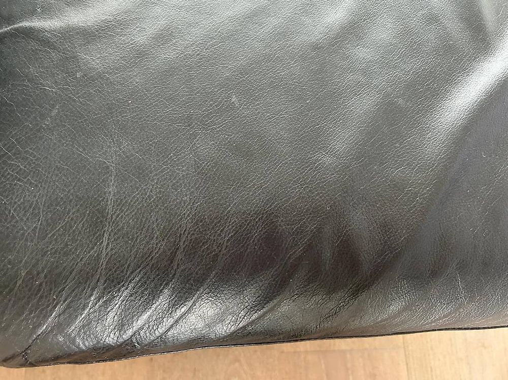 Brühl - Roro medium classic daybed/Liege (Gebraucht) in Allschwil für ...