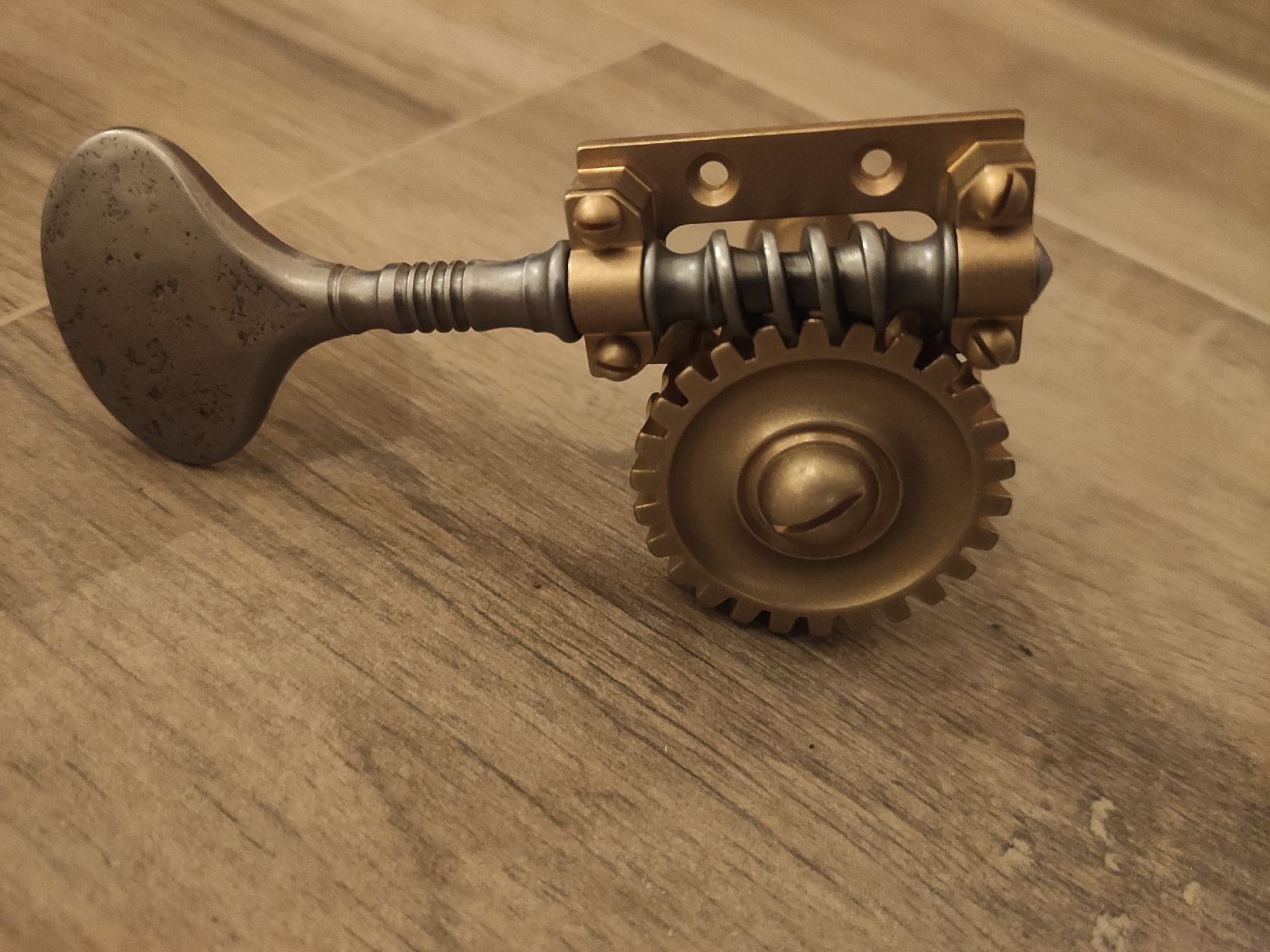 Strumenti musicali: Mécanique Rubner pour contrebasse – Nuovo (secondo la descrizione) da Neuchâtel venduto da snips01