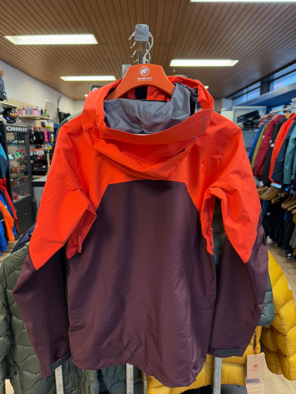 Arcteryx Giacche: Arc'teryx Shashka Gore-Tex Jacke Gr. S - NEU – Nuovo e nell'imballaggio originale da Thusis venduto da Strimer0 1