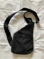 Cross-body black bag pouch LE TANNEUR