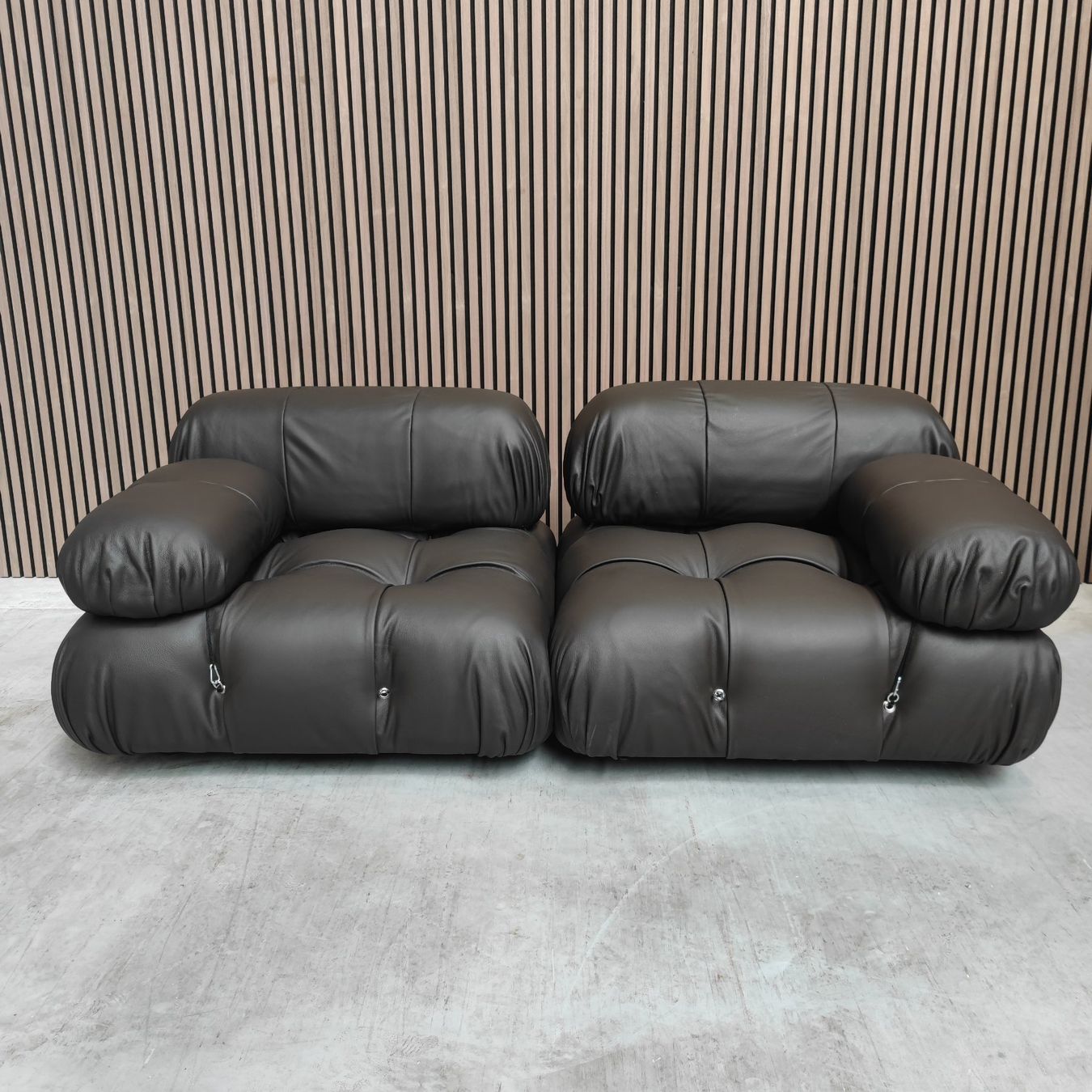 B&B Italia Sofas: B&B Italia Camaleonda Sofa Mokka – Gebraucht aus Zürich von Nexclusives.com