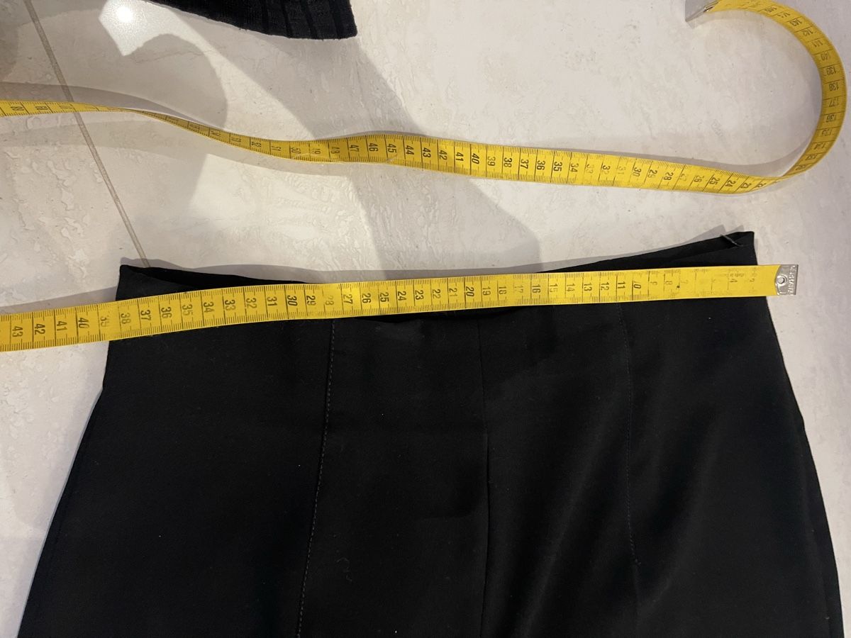 Zara Pantaloni: Zara Hose Gr. L – Usato da Weisslingen venduto da Spiegelbild0 1