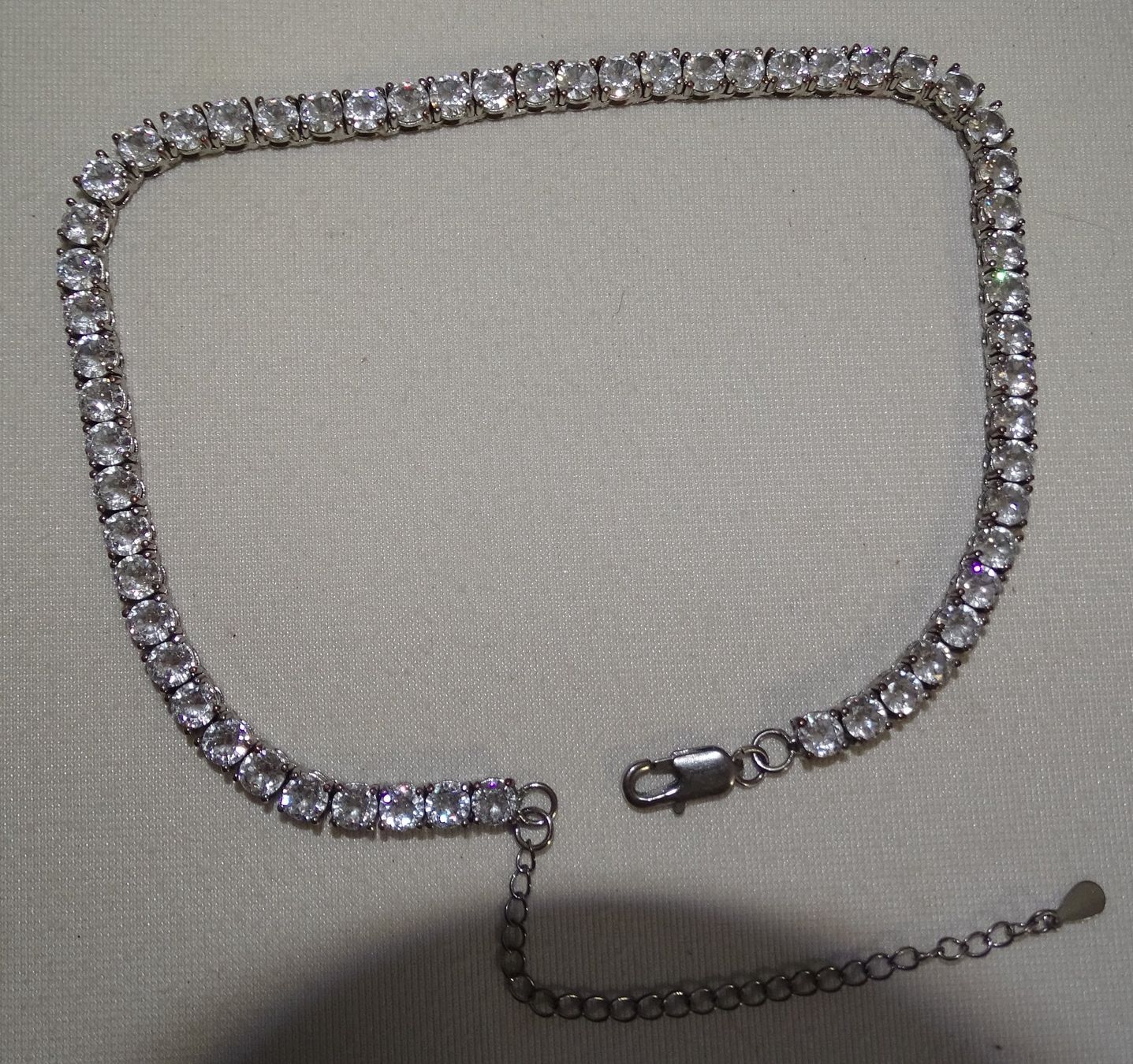 Catenine: ***TOP*** Halsband mit Punktsteinen ***TOP*** – Nuovo (secondo la descrizione) da Zofingen venduto da Felix459 1