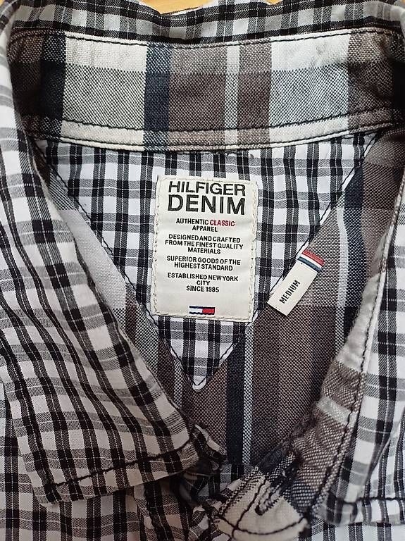 Camicie: Chemise Tommy Hilfiger M/Medium – Usato da Glovelier venduto da GaCh 2