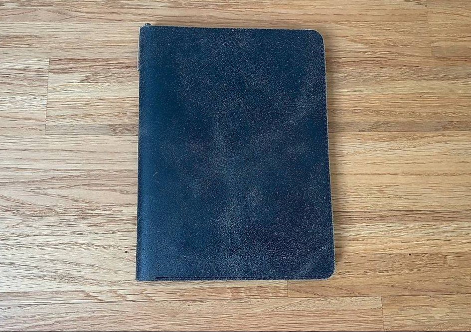 Taschen: Dokumentenmappe, Leder, 18 x 24 cm – Neu (gemäss Beschreibung) aus Ehrendingen von abo_p9n6
